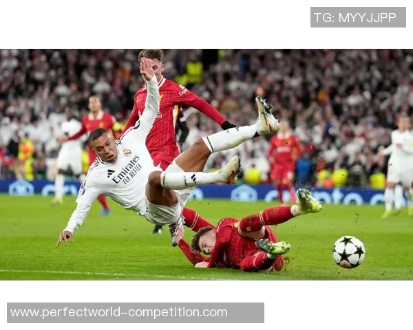 英超焦点战：皇马与里昂激战成平局战术解析引发热议