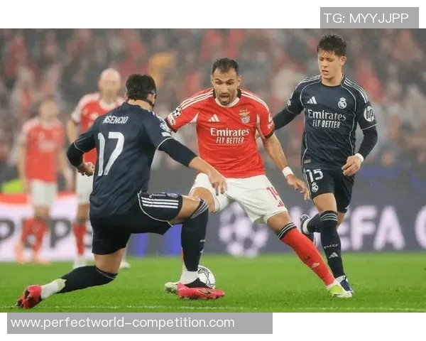 意甲精彩对决本菲卡与莱比锡互交白卷神扑时刻引发全场热烈反响